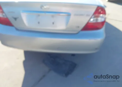 2002 Toyota Camry Xle V6 from USA, damaged, VIN 4T1BF32K72U529217